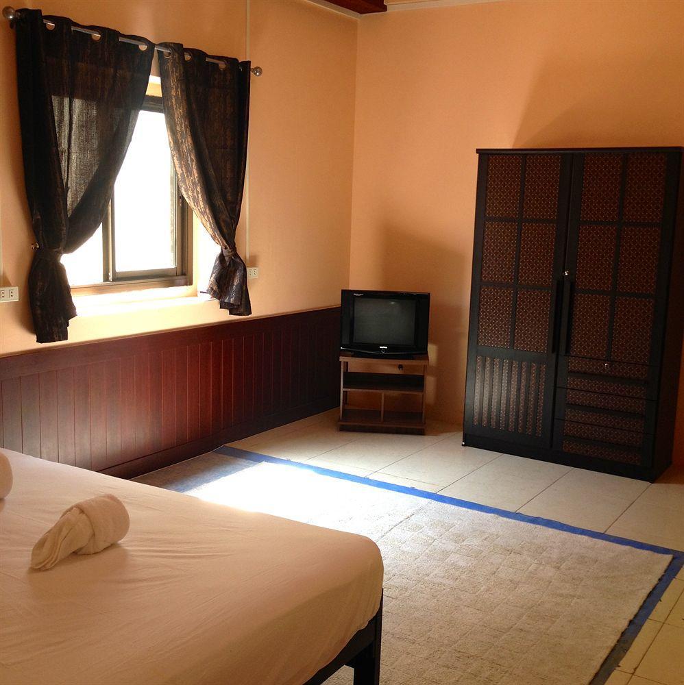 ลิตเติล ออสเตรีย Hotel หาดเฉวง ภายนอก รูปภาพ